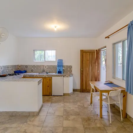 Mango House Upwind Studio